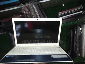 New Laptop Packard Bell 4GB Intel Core I3 HDD+SSD 320GB