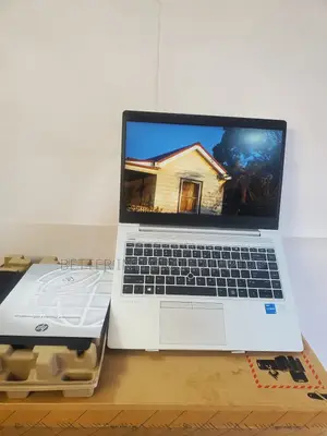 New Laptop HP EliteBook 740 G2 12GB Intel Core i5 SSD 1T