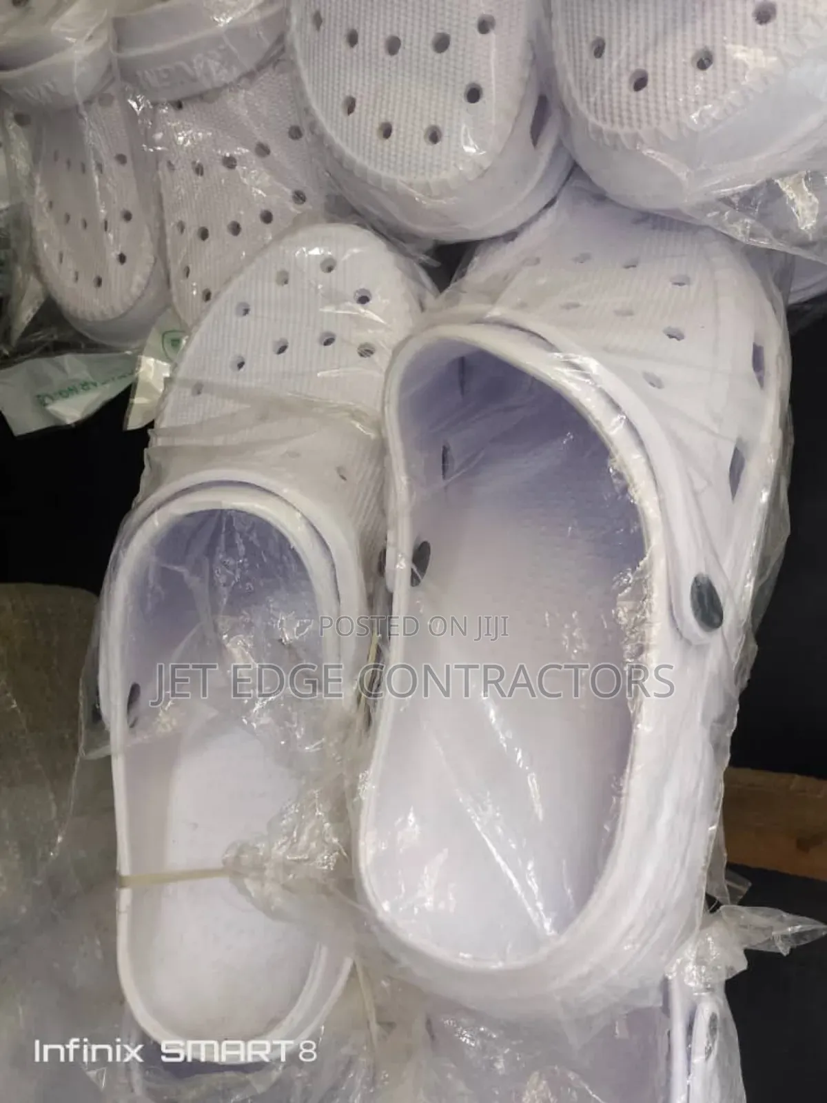 Clogs/Crocs Half Shoe
