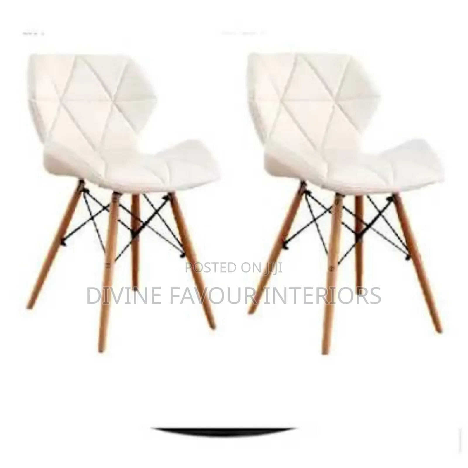 Round Beechwood Dining Table + 3 Sitting Leather Chairs