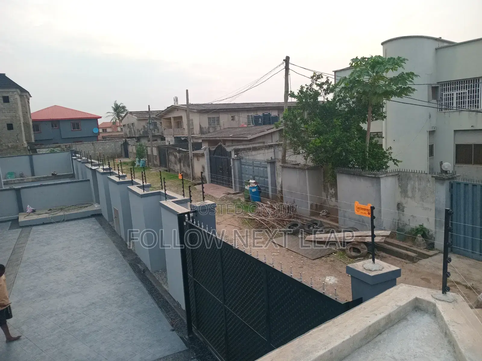 Electric Fence Installer