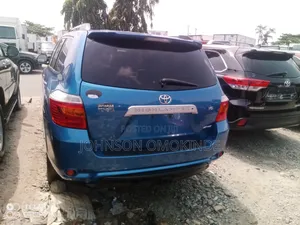 Toyota Highlander Limited 2010 Blue