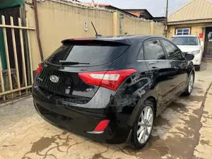 Hyundai Elantra Limited 2012 Black