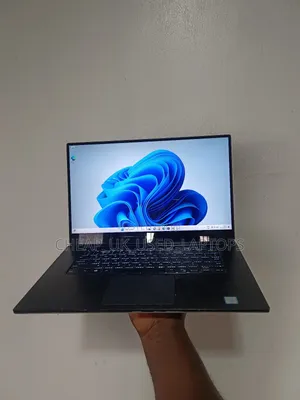 Laptop Dell XPS 15 (9550) 16GB Intel Core I7 SSD 512GB