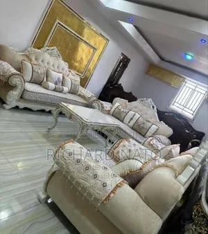 The Beat in Luxury Sitting Royal Sofa