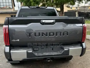 Toyota Tundra Limited CrewMax 5.5' Bed 2024 Gray