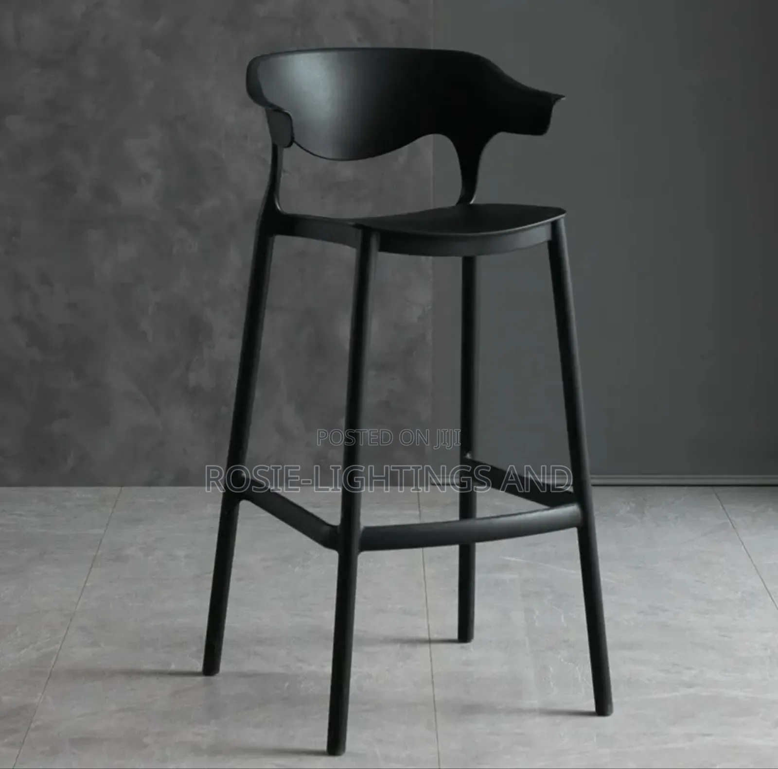 Stackable Molded Plastic Bar Stools With C Curve Backrest