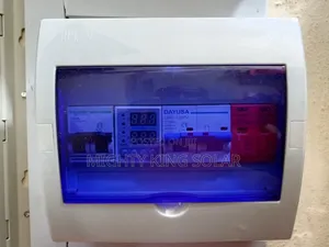 Lithium Co. Solar Breakers With Automatic Change Over