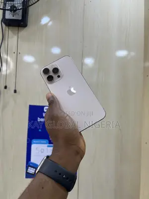 Apple iPhone 16 Pro Max 256 GB Gold