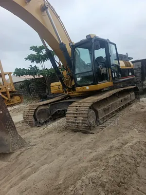 330dl Excavator Tokunbo