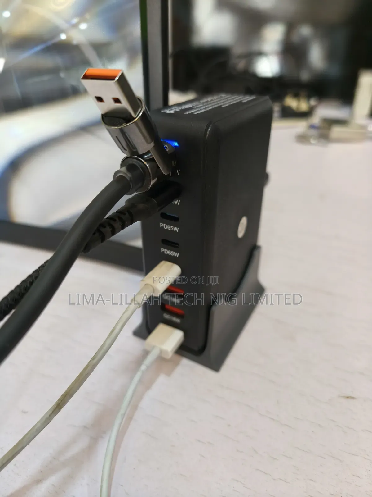 440watt Charging Station