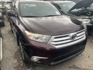 Toyota Highlander Limited 3.5l 4WD 2013 Brown