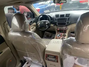 Toyota Highlander Limited 3.5l 4WD 2013 Brown