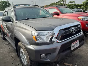 Toyota Tacoma TRD PRO V6 4dr Double Cab 4WD 5.0 ft. SB (4.0L 6cyl 5A)
