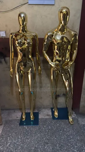 Faceless Male Gold Chrome Male Mannequin