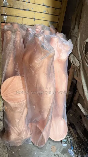 Female Size 10 Armless Plastic Mannequin