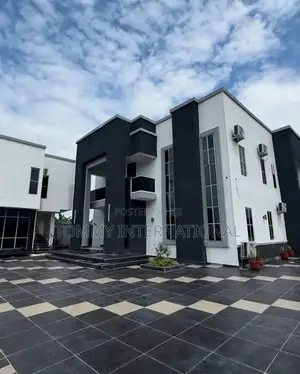 5bdrm Duplex in Cedarwood Estate, Port-Harcourt for sale