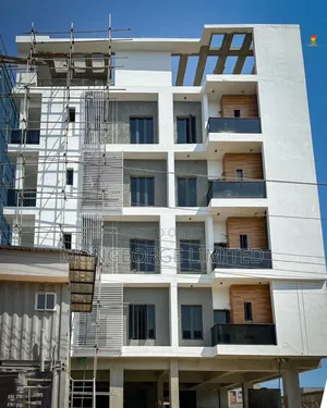 2bdrm Apartment in Lekki Phase 1 for sale
