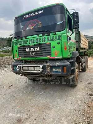 Photo - Man Diesel – Aluminium Bucket