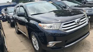 Toyota Highlander Limited 3.5l 4WD 2013 Black