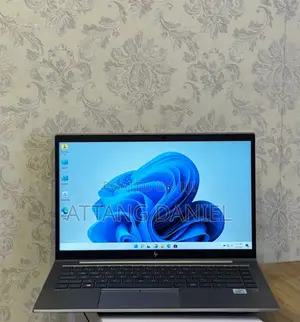 Laptop HP ZBook Firefly 14 G7 16GB Intel Core I5 SSD 512GB