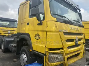 Photo - Newly Arrived Foreign Used Howo Tractor Head