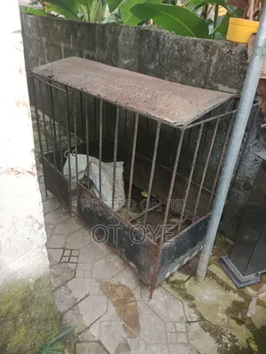Iron Cage for Large Dogs for Sale