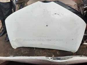 Toyota Corolla Bonnet I M 2015
