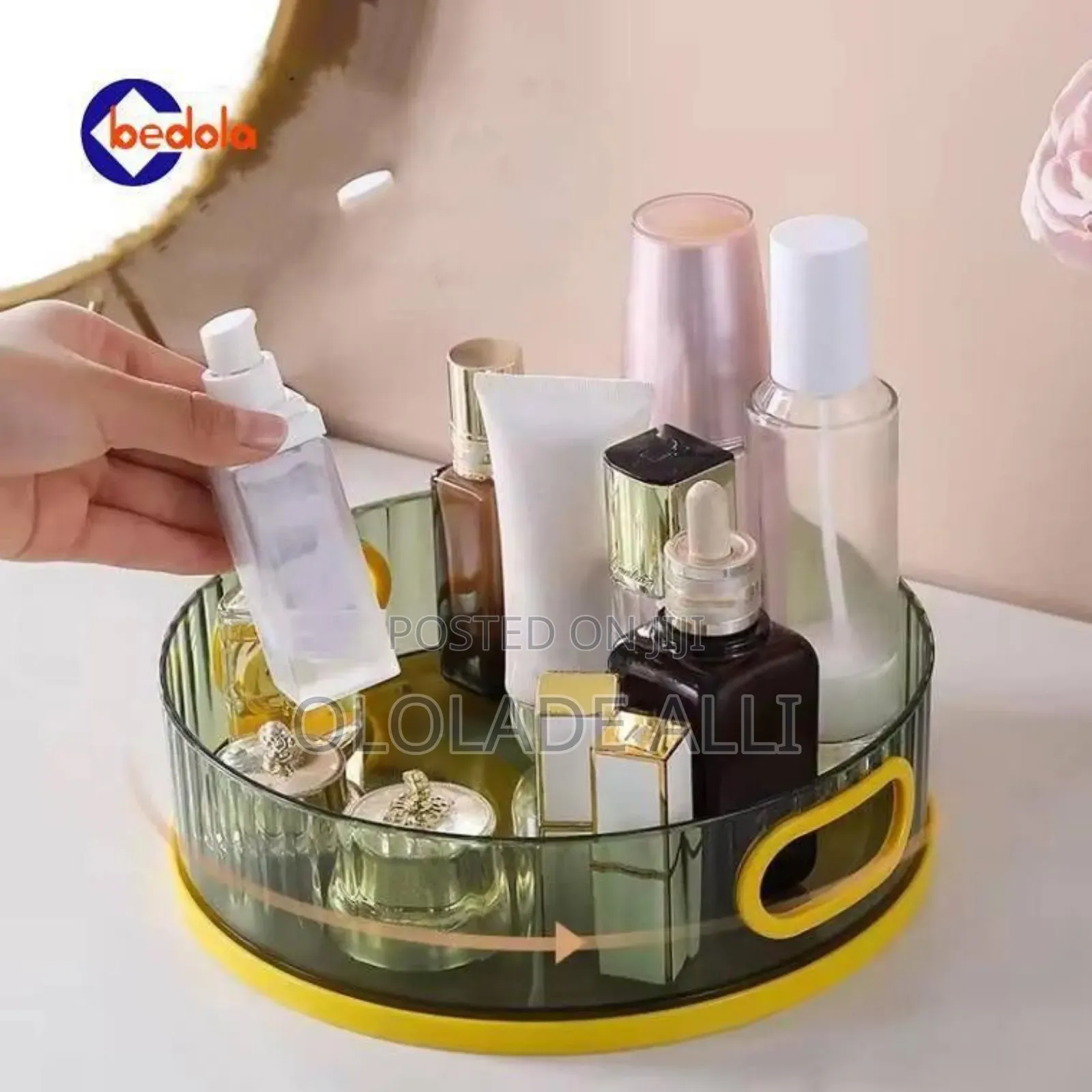 360 Degree Spice Container