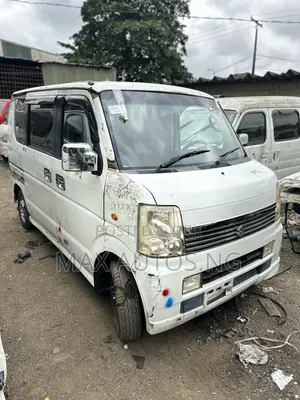 Suzuki Every 2014 White