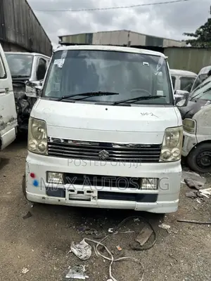 Suzuki Every 2014 White