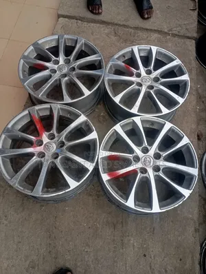 Direct Tokunbo 18 Rim for Toyota Avalon 2014 Very Neat