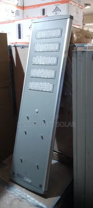 100w Q3-D Felicty All-in-One Solar Street Light Available.