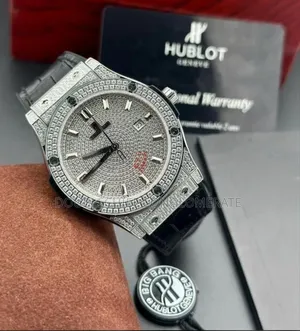 Fully-Studded Leather Strap Men Hublot Watch, Folding Clasp