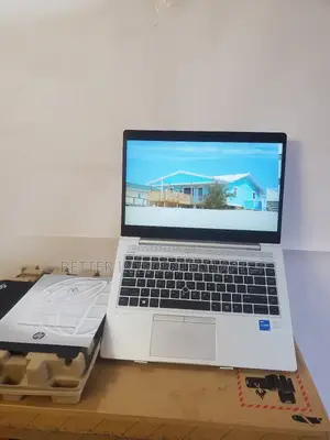 New Laptop HP EliteBook 735 G6 32GB Intel Core i5 SSD 256GB