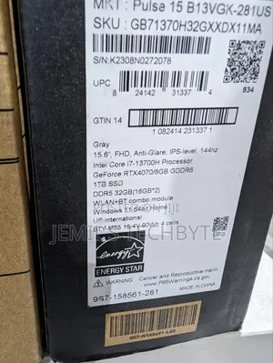 New Laptop MSI Pulse GL66 32GB Intel Core I7 SSD 1T