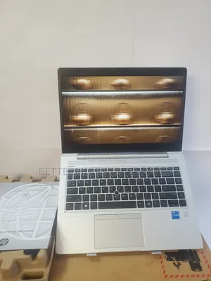 Photo - New Laptop HP EliteBook 735 G6 12GB Intel Core I5 SSD 1T