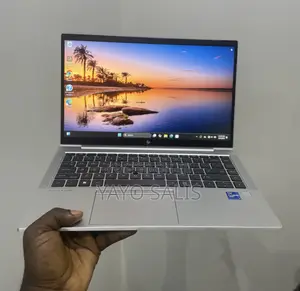 Photo - Laptop HP EliteBook 840 G8 16GB Intel Core i7 SSD 512GB