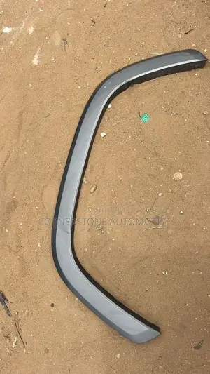 Fender Plastic Tundra 2024