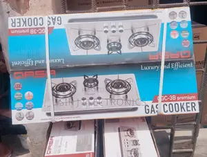Original Qasa 3 Burner Cabinet / Inbuilt Gas Cooker