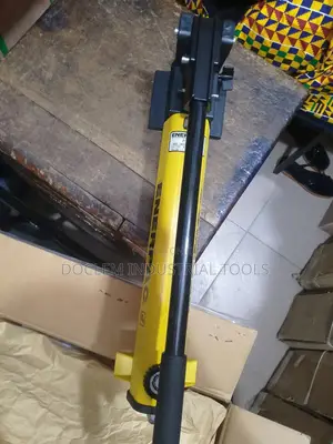 P392 Enerpac Industrial Pump