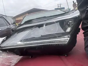 Lexus Rx350 Headlamp