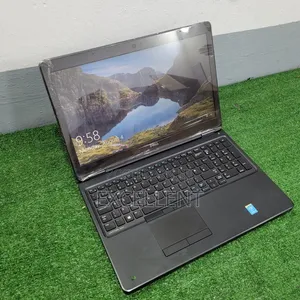 Laptop Dell Latitude E5550 8GB Intel Core I5 SSD 256GB