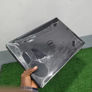 Laptop Dell Latitude E5550 8GB Intel Core I5 SSD 256GB
