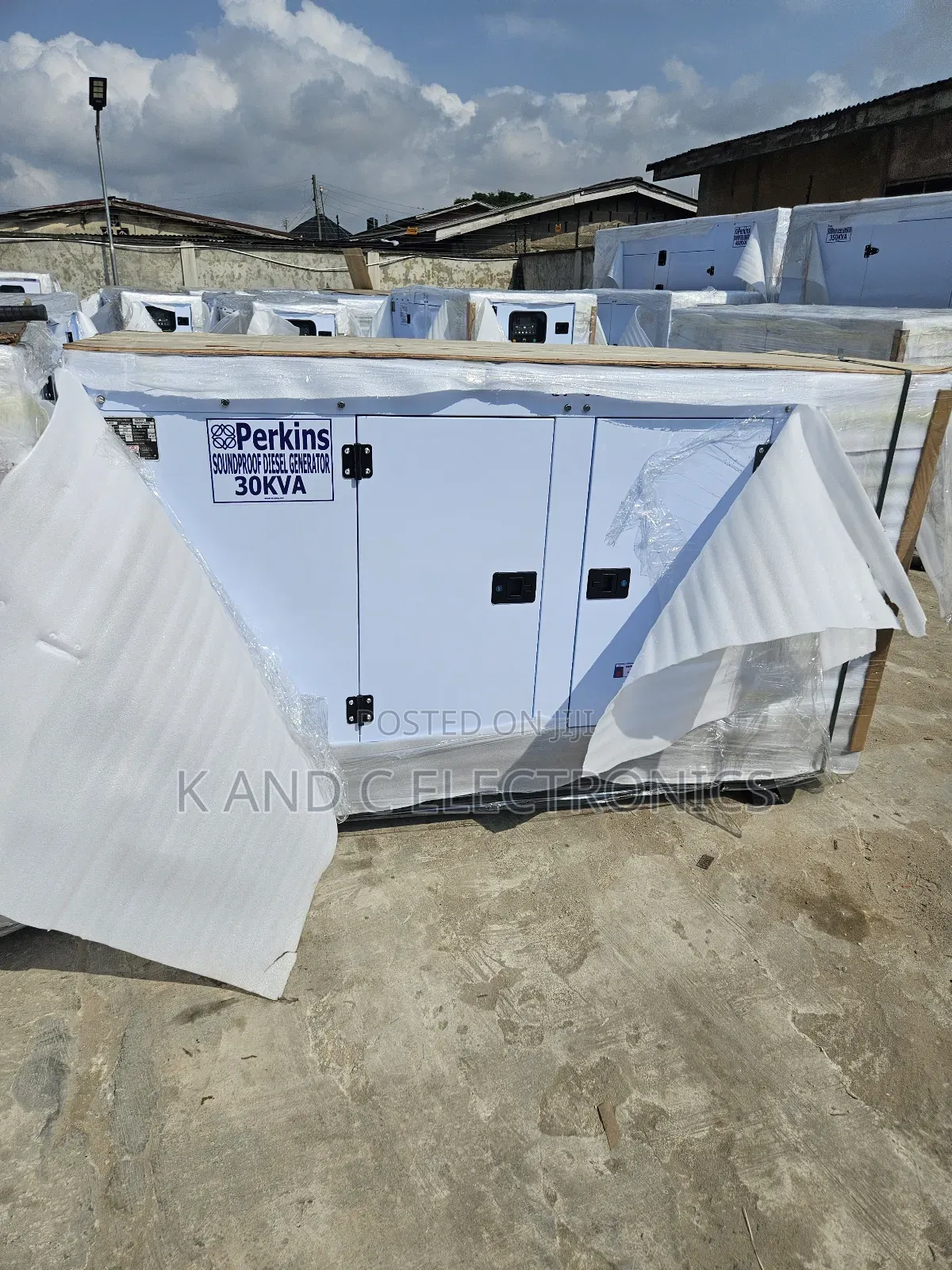 Perkins 30kva Diesel Soundproof Generator 