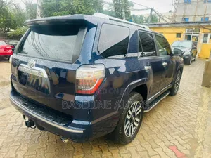 Toyota 4-Runner 2017 Blue