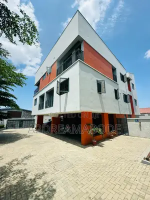 4bdrm Duplex in Maryland, Ikeja for sale
