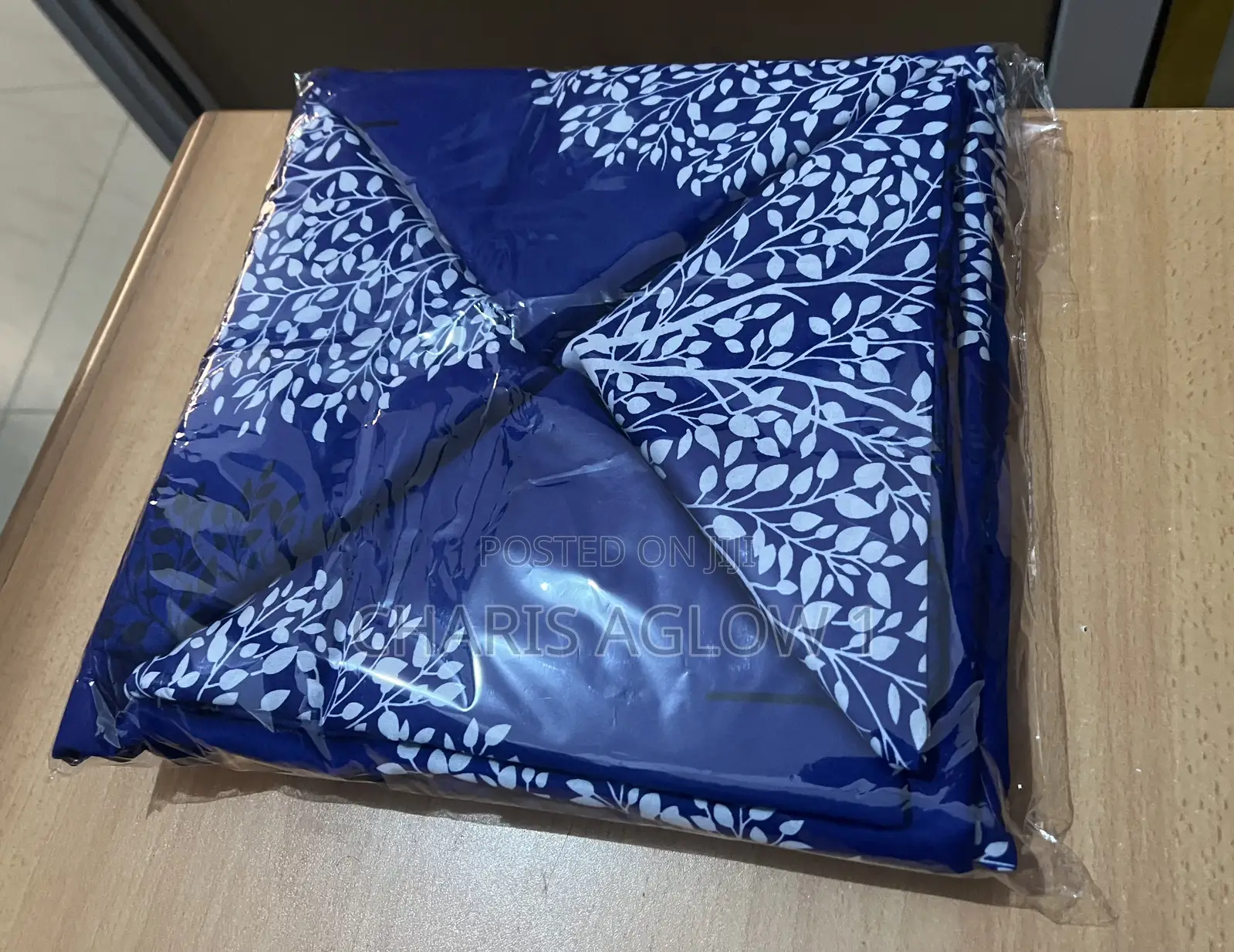 6/7 Bedsheet With Pillow Cases