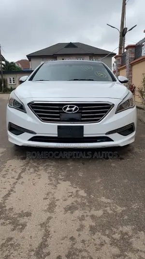 Hyundai Sonata Limited Sedan FWD (2.4L 4cyl 6A) 2016 White