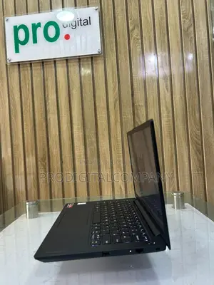 Laptop Lenovo ThinkPad 10 8GB AMD Ryzen 5 SSD 256GB